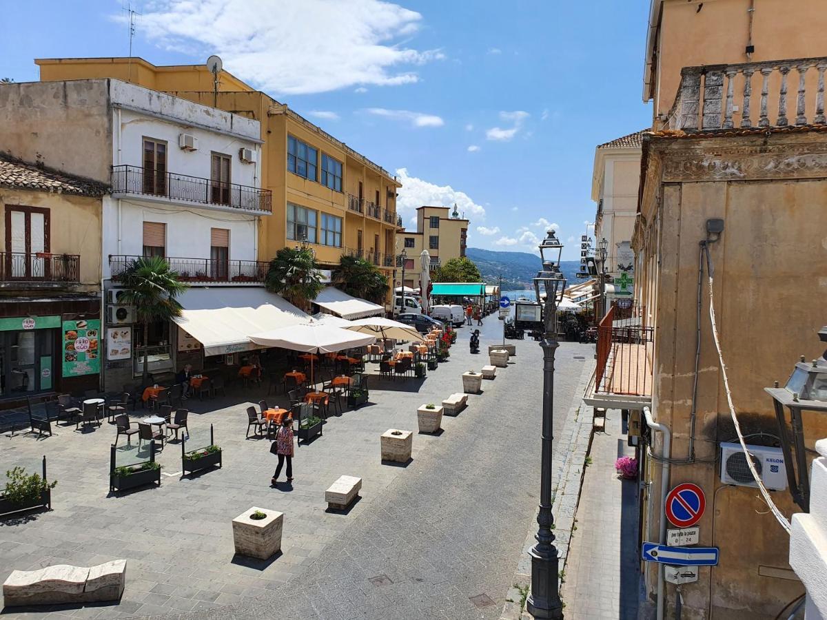 La Meridiana - Centro Storico Di Pizzo מראה חיצוני תמונה
